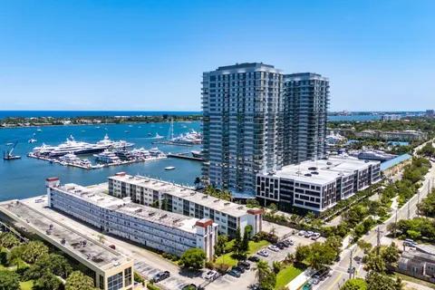 $2,000 | 4500 North Flagler Drive, Unit C17, West Palm Beach, FL 33407