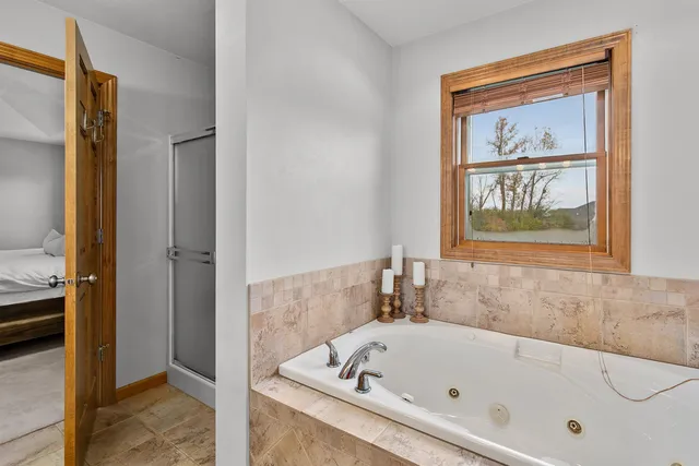 $499,900 | 4144 North Foxglove Lane, Appleton, WI 54913