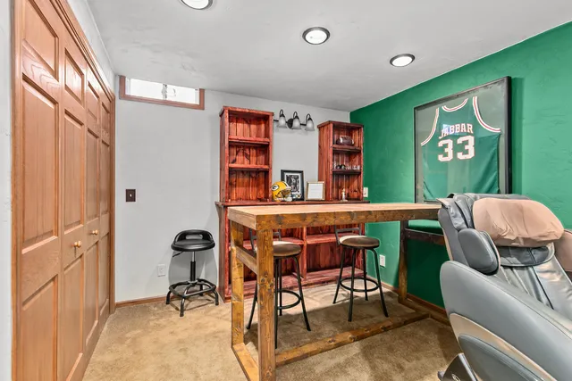 $499,900 | 4144 North Foxglove Lane, Appleton, WI 54913