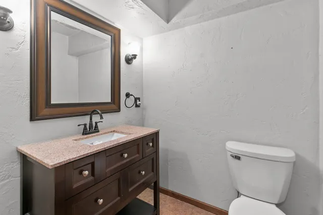 $499,900 | 4144 North Foxglove Lane, Appleton, WI 54913