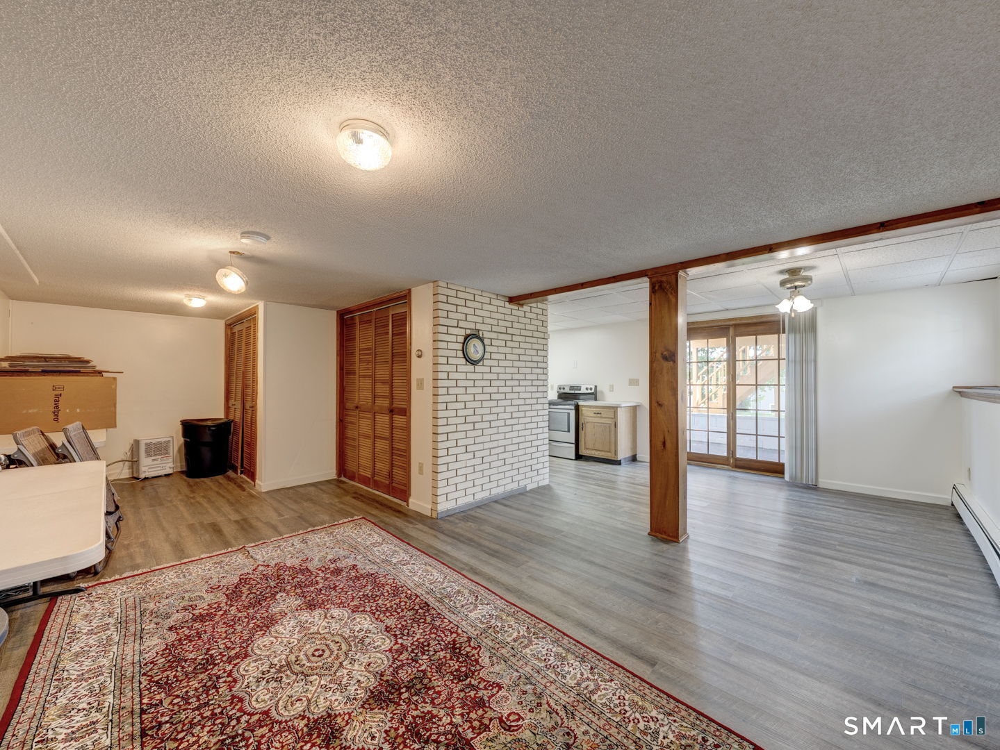 43 Raynor Street Southington, CT 06489 - Photo 25 of 38