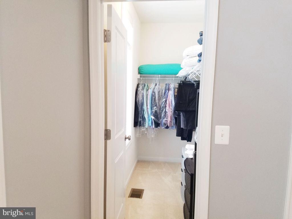 1322 Ribbon Limestone Terrace Southeast Leesburg, VA 20175 - Photo 22 of 33 Gallery Image 22
