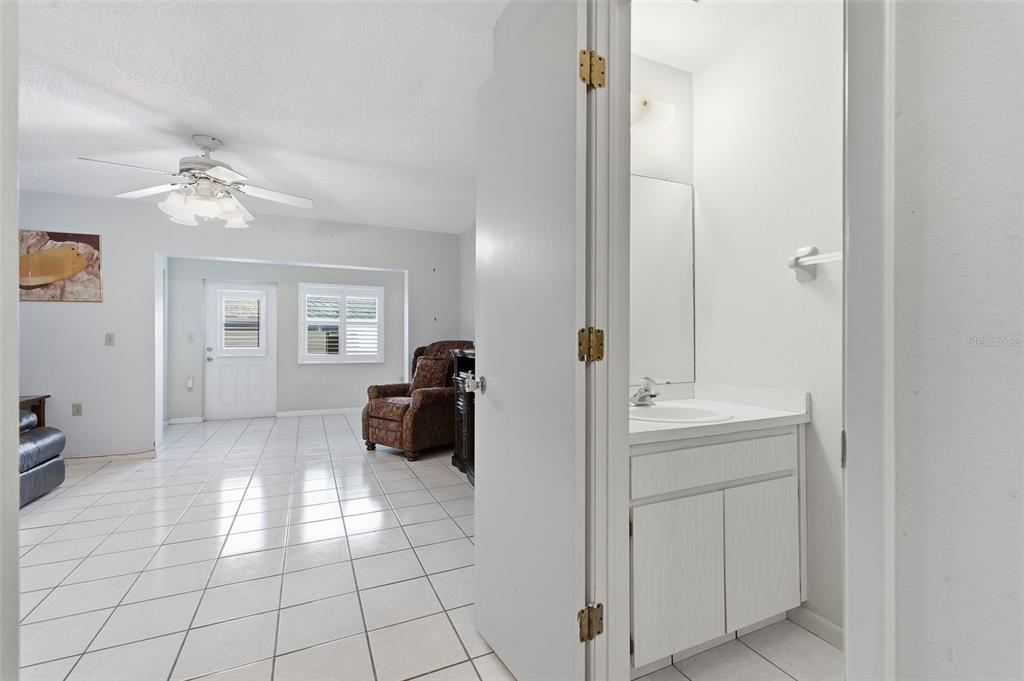 2131 Ridge Road South, Unit 99 Largo, FL 33778 - Photo 13 of 21