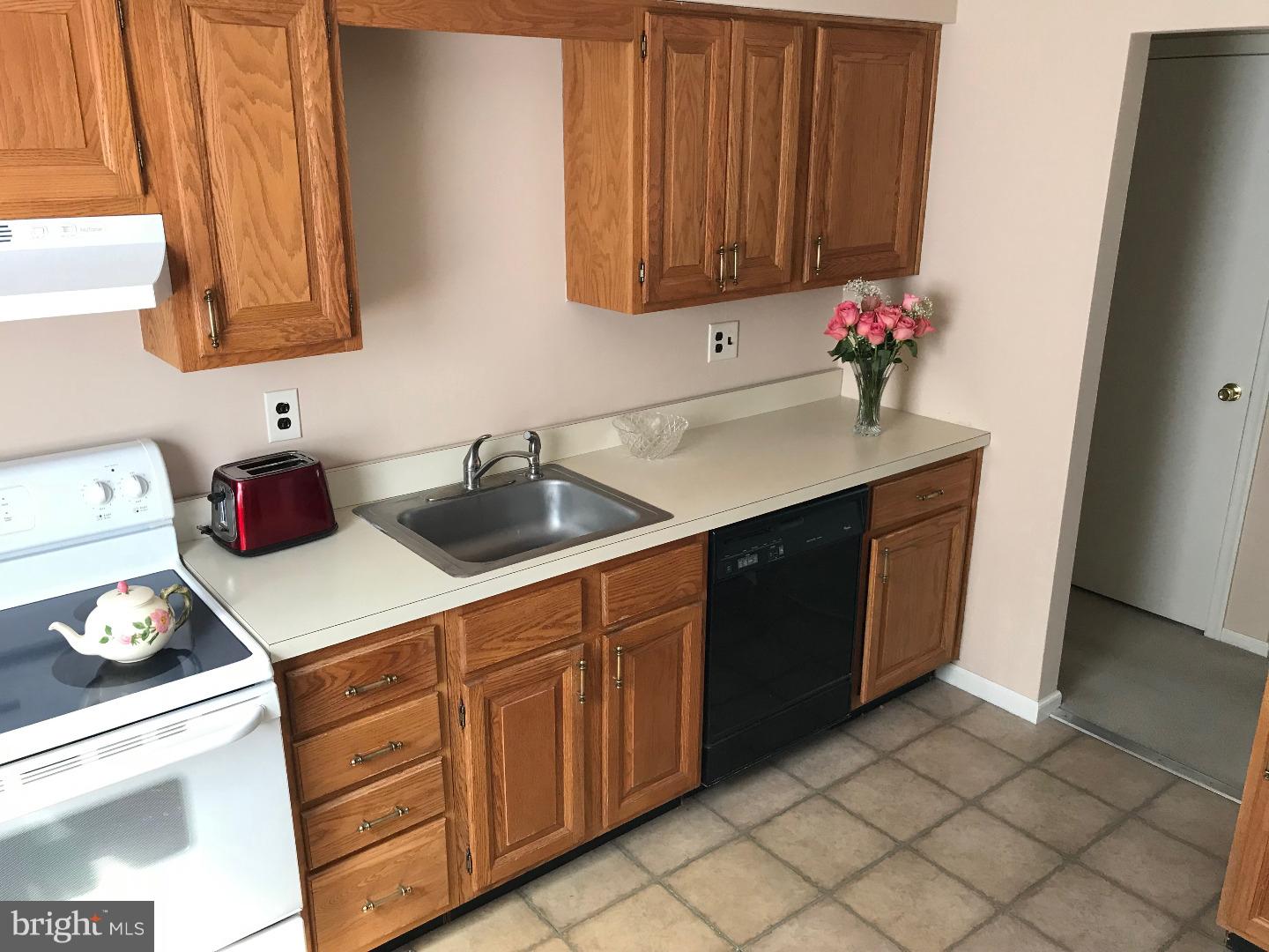 25 Fox Chase Road Marlton, NJ 08053 - Photo 6 of 25 Kitchen