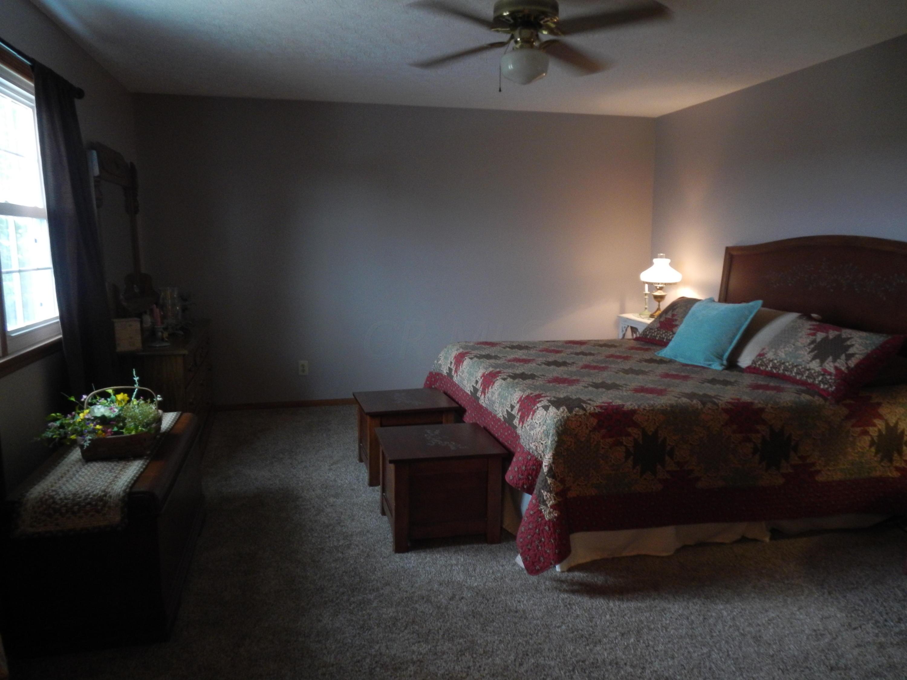 13190 Badger Road Williamsport, OH 43164 - Photo 22 of 33