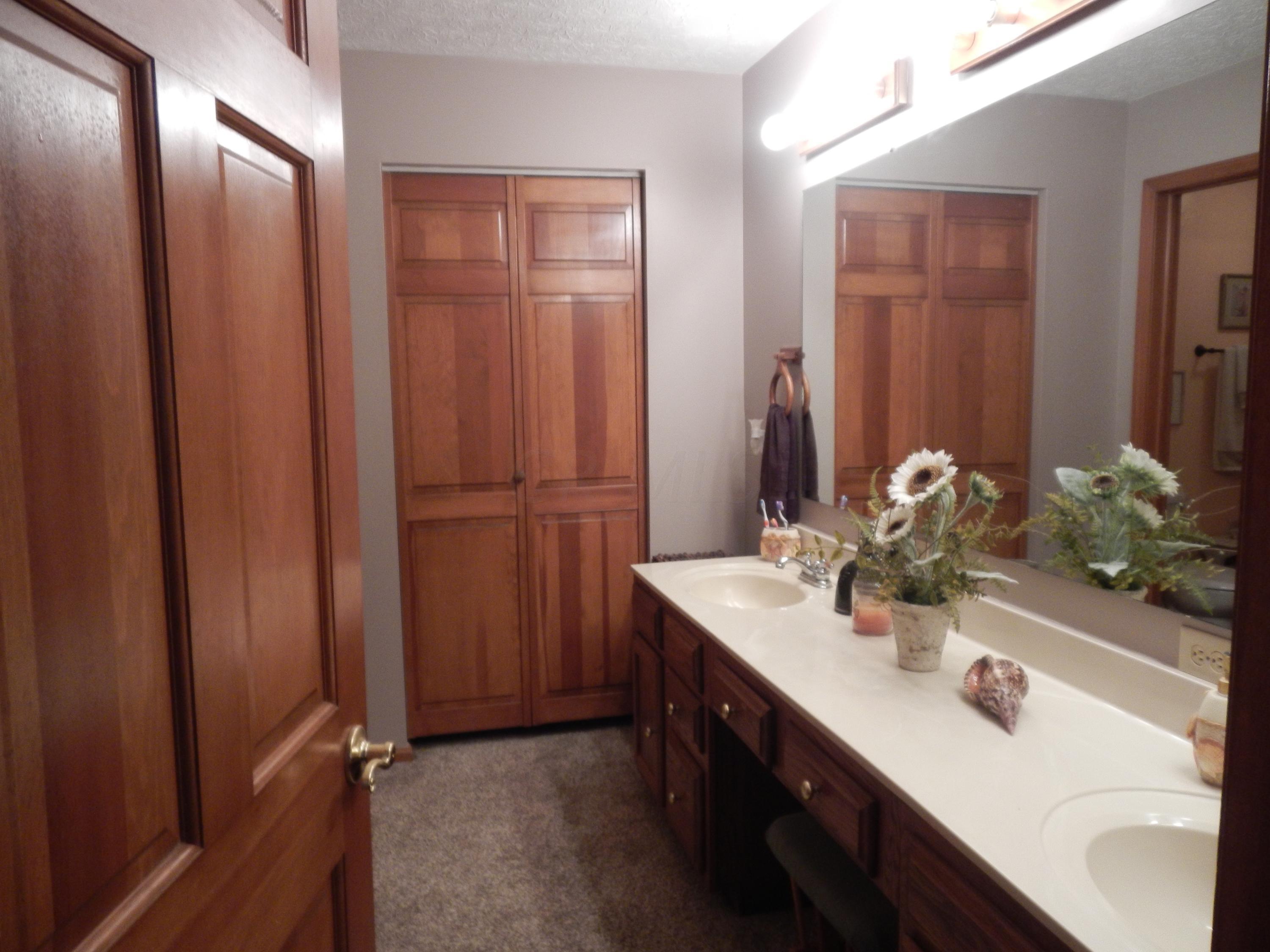 13190 Badger Road Williamsport, OH 43164 - Photo 23 of 33