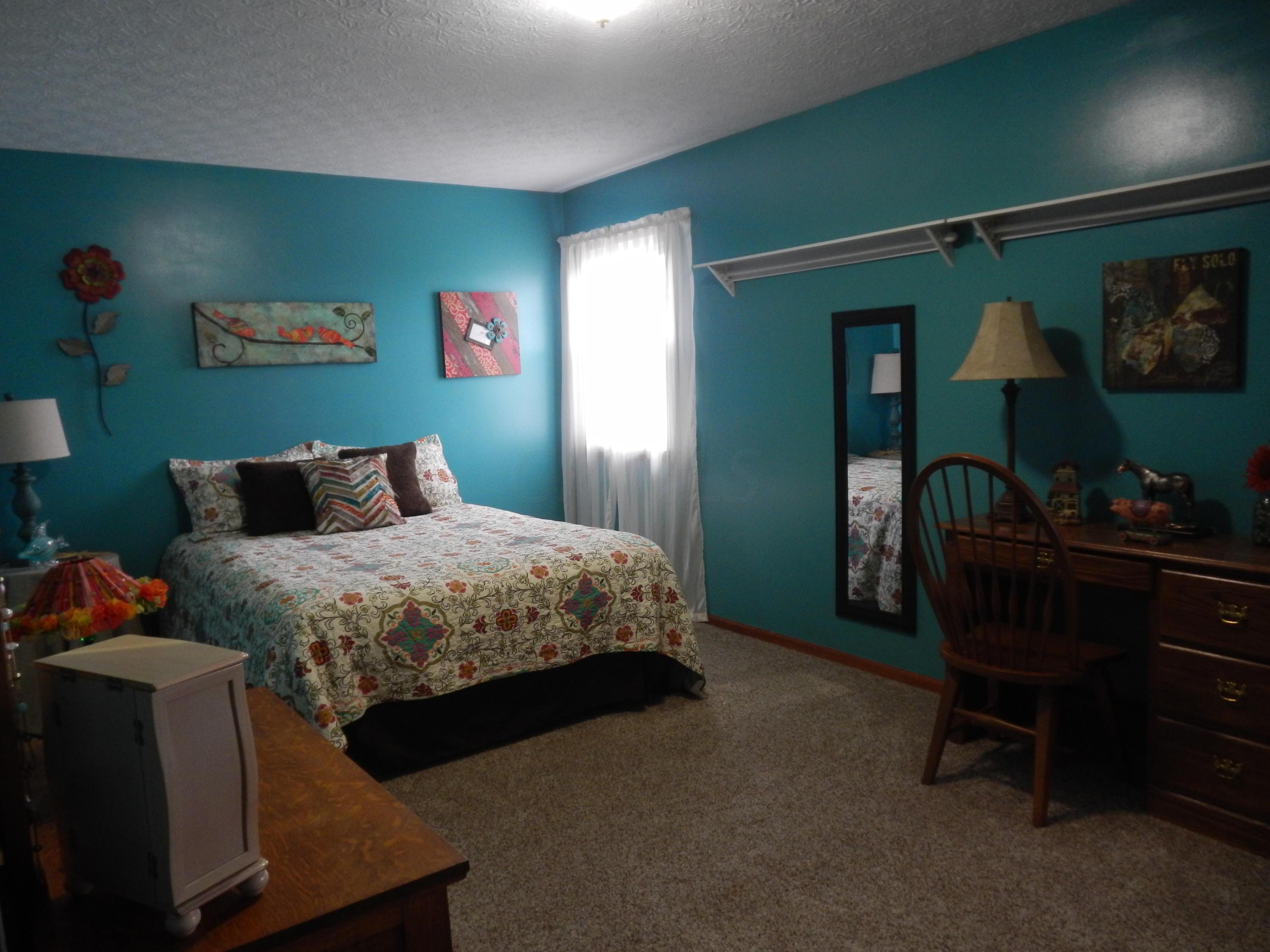 13190 Badger Road Williamsport, OH 43164 - Photo 24 of 33