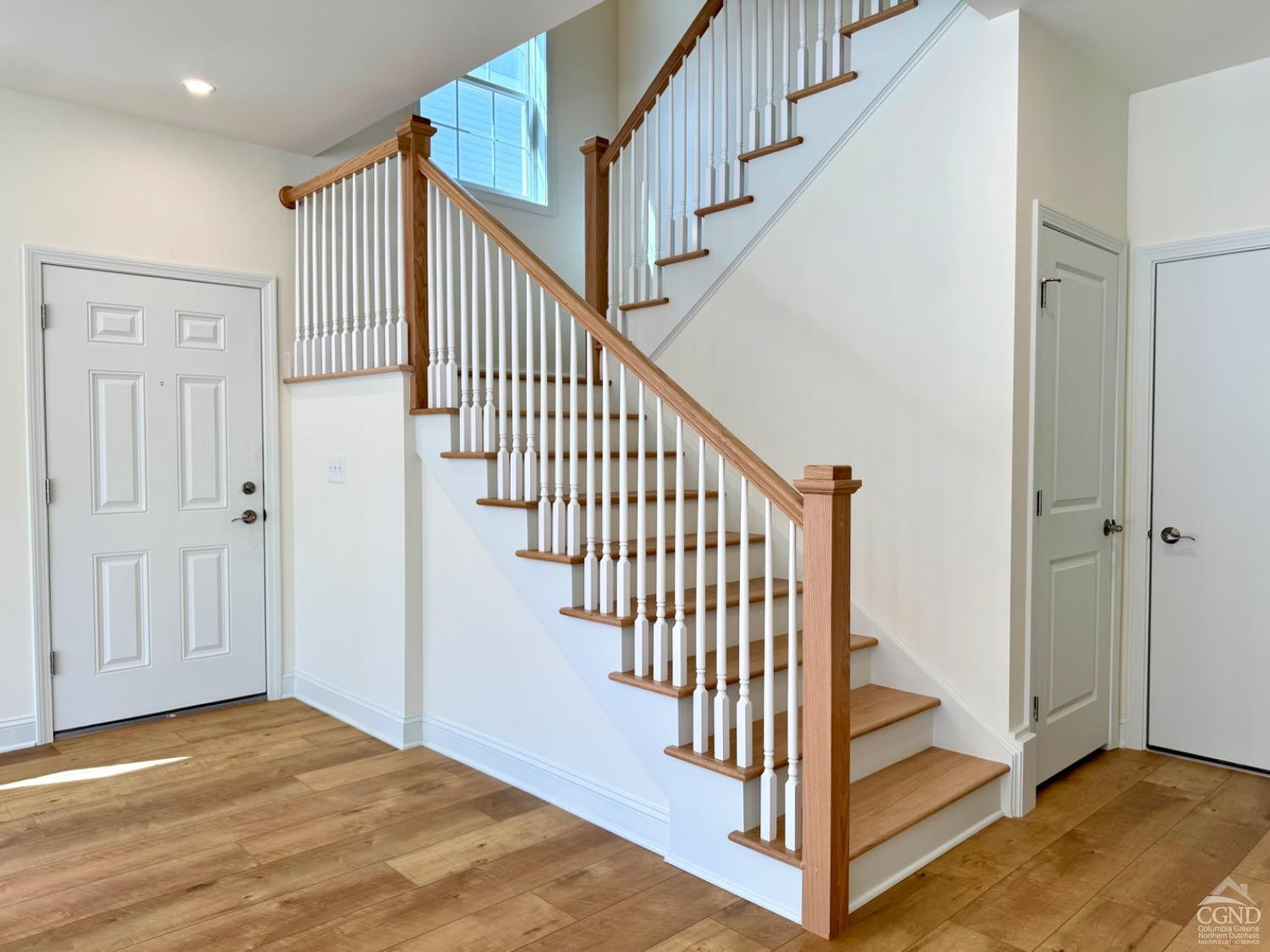 34 Marina Drive Catskill, NY 12414 - Photo 7 of 28 a view of a hallway with staircase