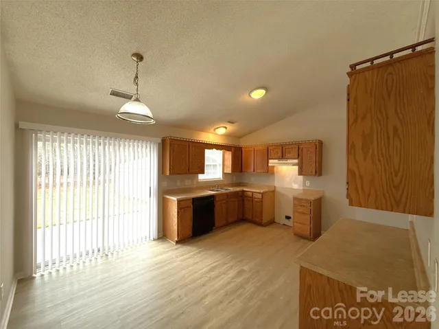 $1,350 | 3214 Atlas Drive, Charlotte, NC 28269