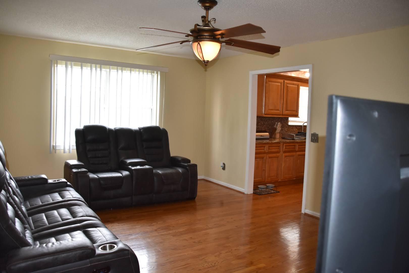 4006 Brock Road Chattanooga, TN 37421 - Photo 14 of 41 728CDF24-B6A1-4803-87E8-11798F63DE52