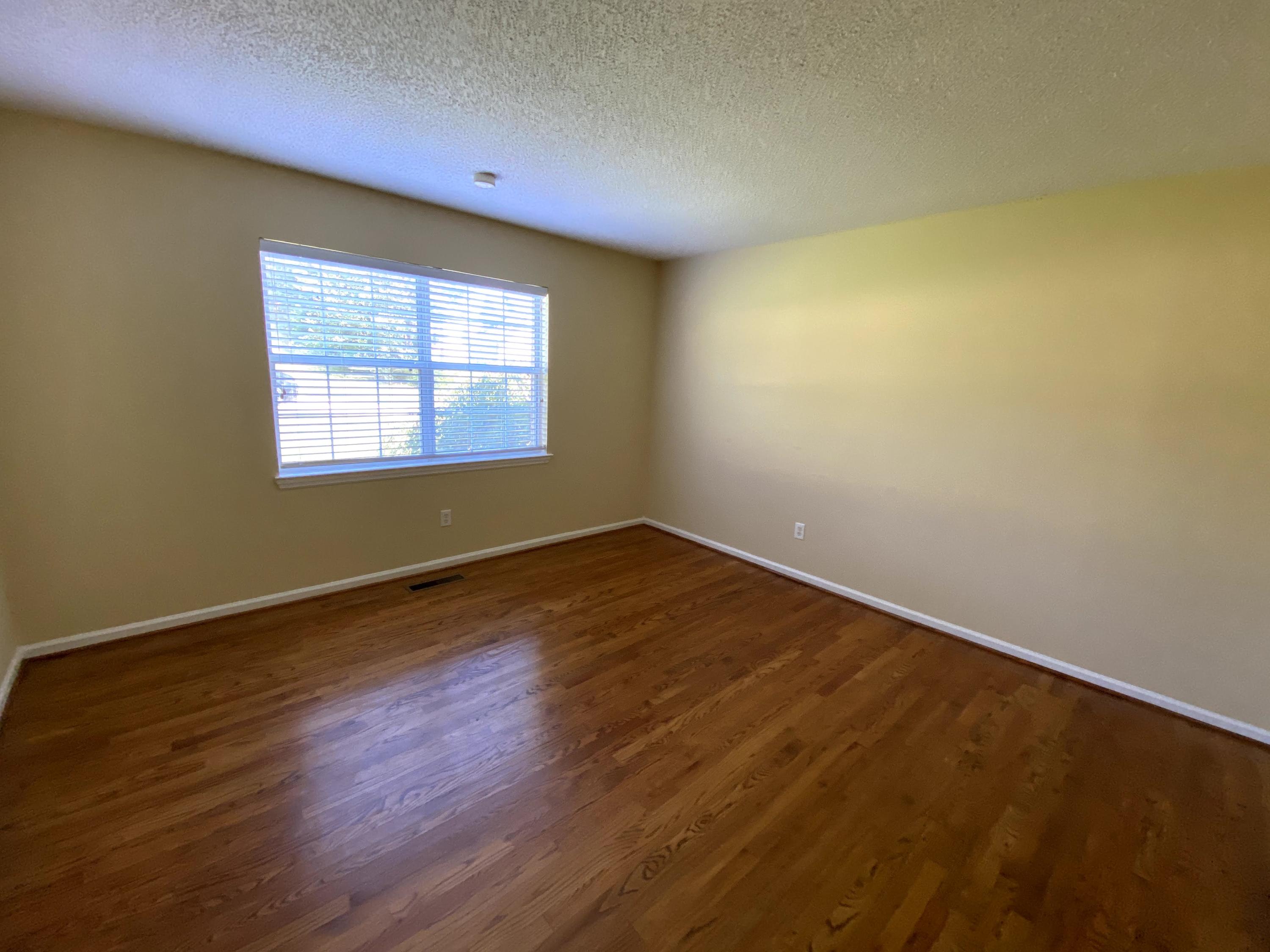 4006 Brock Road Chattanooga, TN 37421 - Photo 7 of 41 D5FDE6C3-76E9-4D7B-8EC1-04C2E0A77951