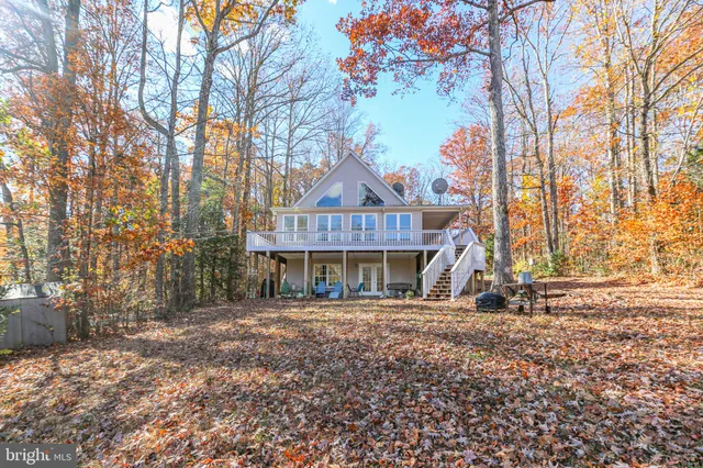$900,000 | 4049 Moody Town Road, Bumpass, VA 23024