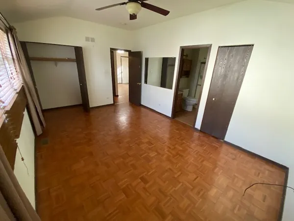 $245,000 | 72 White Oaks Road, Matteson, IL 60443