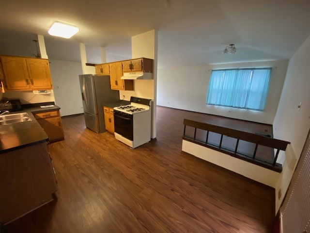 72 White Oaks Road Matteson, IL 60443 - Photo 3 of 19