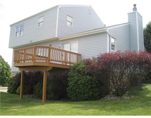 117 Weybridge Road Gibsonia, PA 15044 - Photo 11 of 16 Exterior Back.