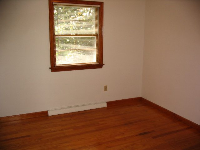 25 Mill Road Colonie, NY 12110 - Photo 5 of 12 Photo 5