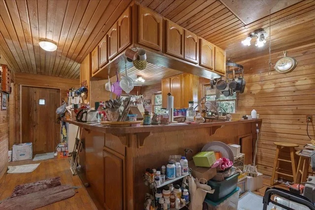 $900,000 | 357 Northeast Willowrun Way, Pinetta, FL 32350