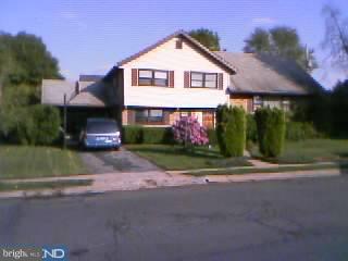 526 Snyder Road Reading, PA 19609 - Photo 1 of 6 Gallery Image 1