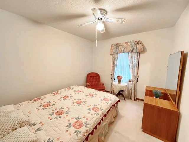 $262,000 | 1006 White Oak Drive, El Dorado Springs, MO 64744