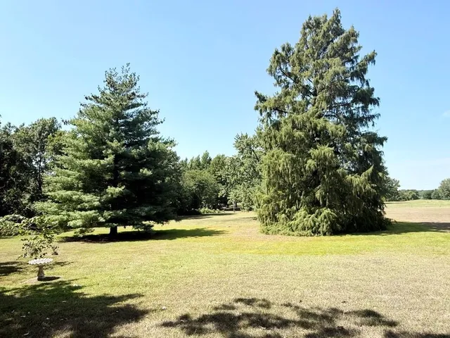 $262,000 | 1006 White Oak Drive, El Dorado Springs, MO 64744