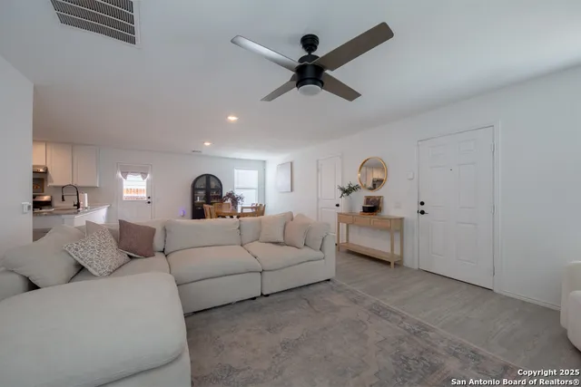 $1,450 | 4411 Glades Way, San Antonio, TX 78222