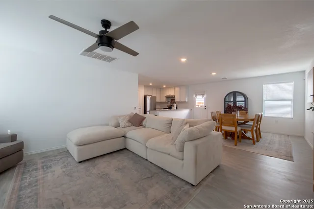 $1,450 | 4411 Glades Way, San Antonio, TX 78222