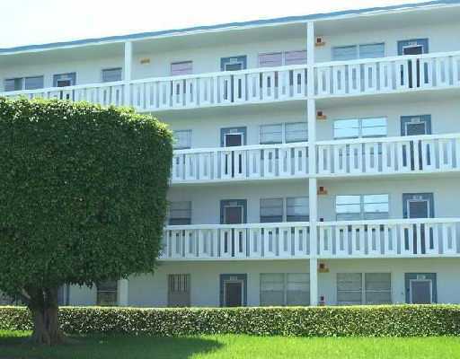 4068 Exeter, Unit 4068D Boca Raton, FL 33434 - Photo 1 of 1 Primary Photo