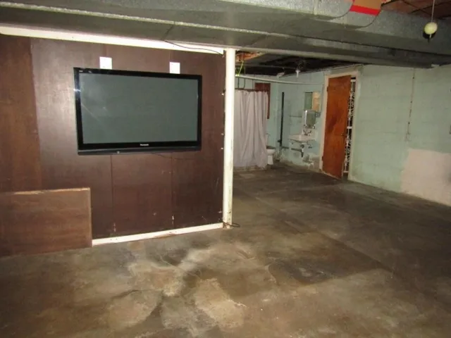 a view of a living room