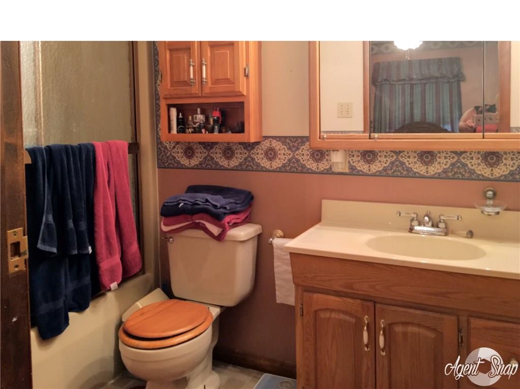 1233 Farm Road Uniontown, PA 15401 - Photo 18 of 25