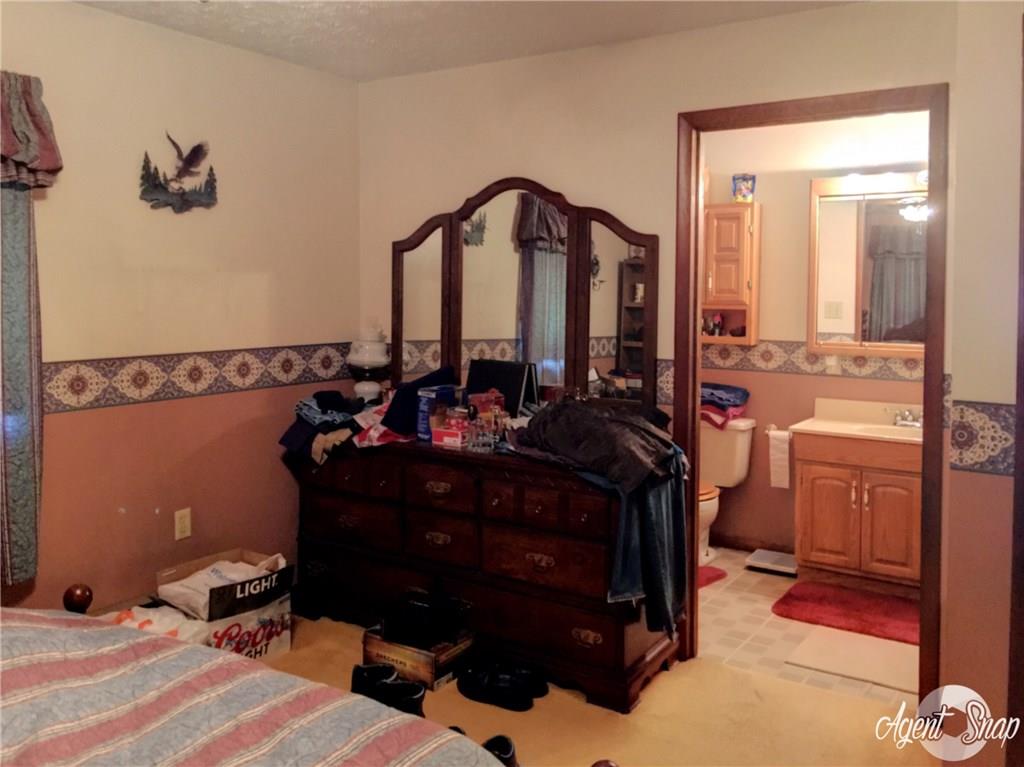 1233 Farm Road Uniontown, PA 15401 - Photo 19 of 25