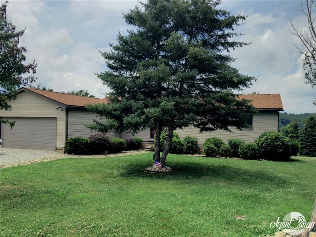 1233 Farm Road Uniontown, PA 15401 - Photo 4 of 25