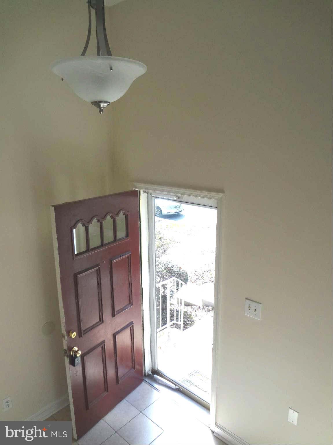 9318 Lancelot Road Fort Washington, MD 20744 - Photo 2 of 26 View