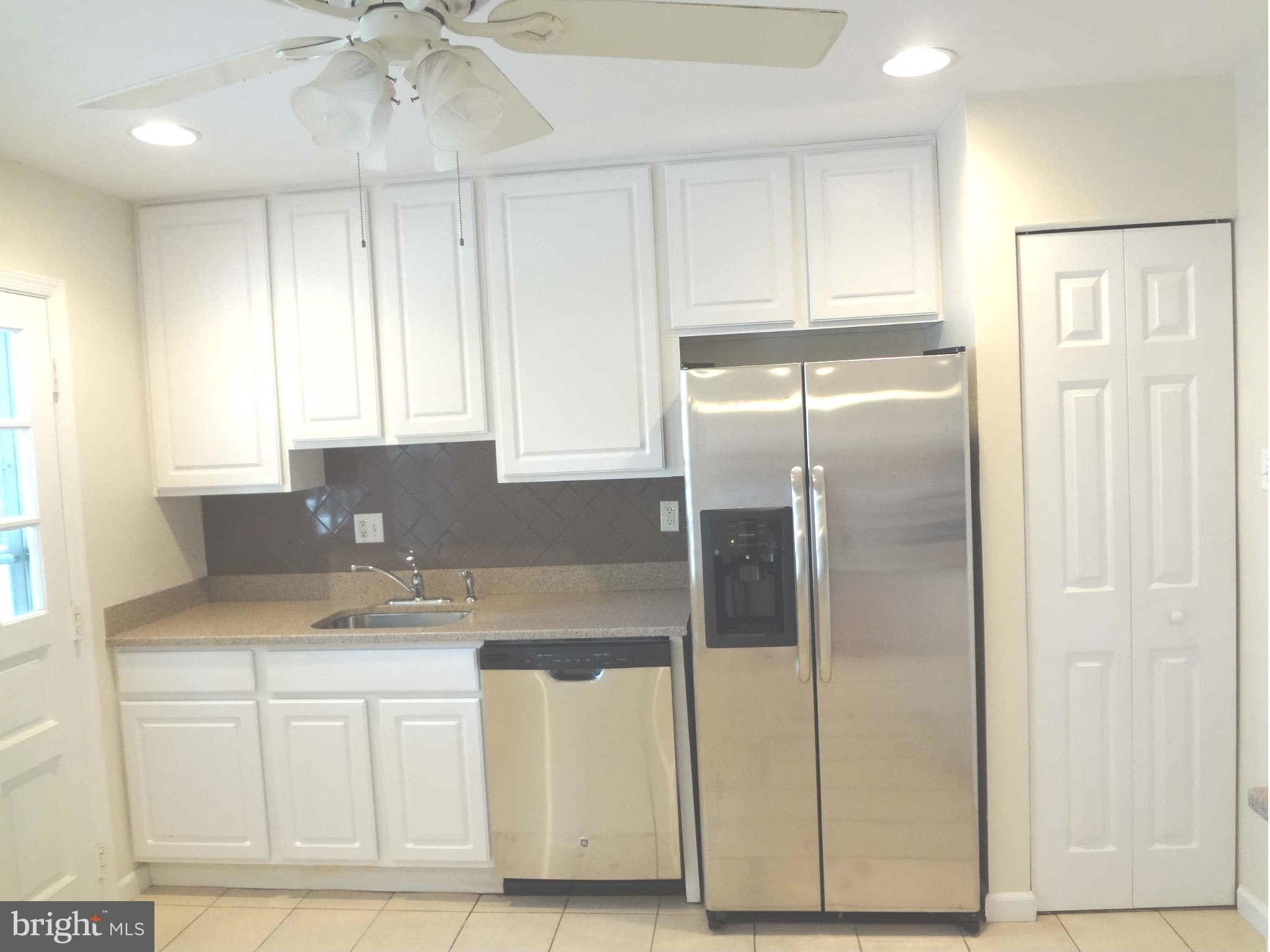 9318 Lancelot Road Fort Washington, MD 20744 - Photo 10 of 26 Kitchen