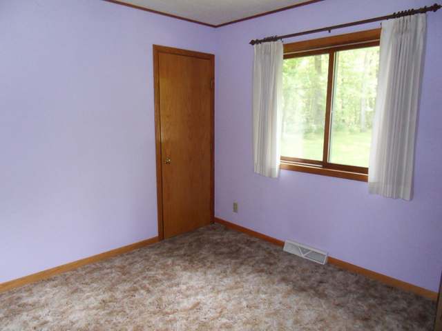 7792 Mitzi Lane Rhinelander, WI 54501 - Photo 8 of 20 Gallery Image 8