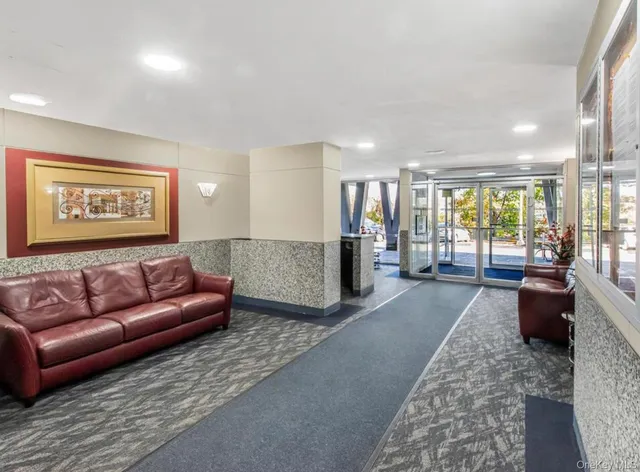 $164,000 | 1841 Central Park Avenue, Unit 15P, Yonkers, NY 10710