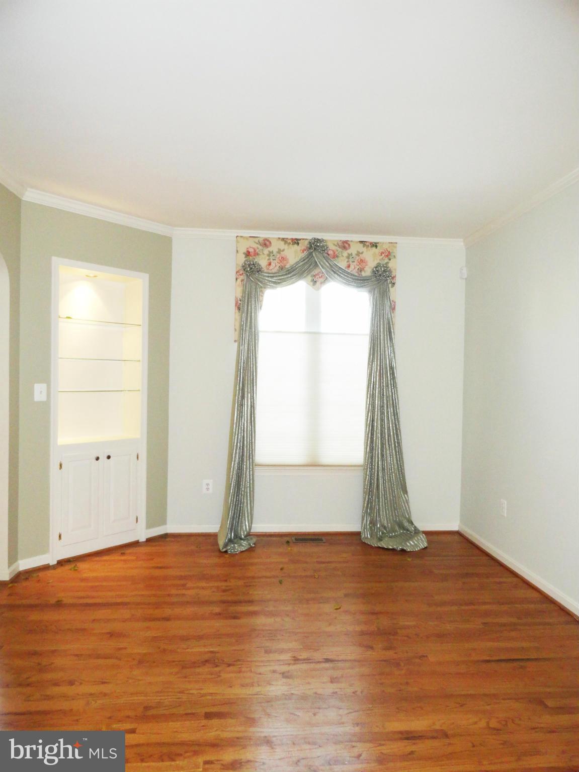 2597 Bear Den Road Frederick, MD 21701 - Photo 6 of 30 Living Room with Built-Ins
