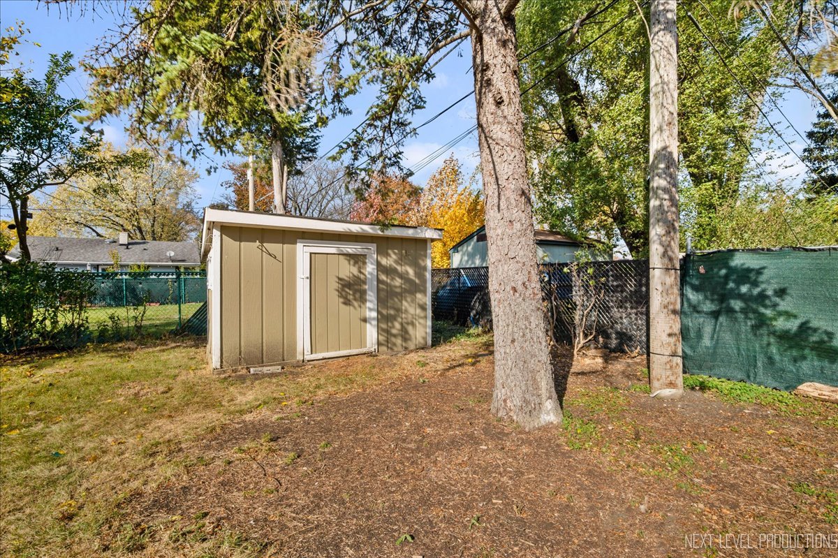 660 East Palatine Road Palatine, IL 60074 - Photo 22 of 25 Gallery Image 22