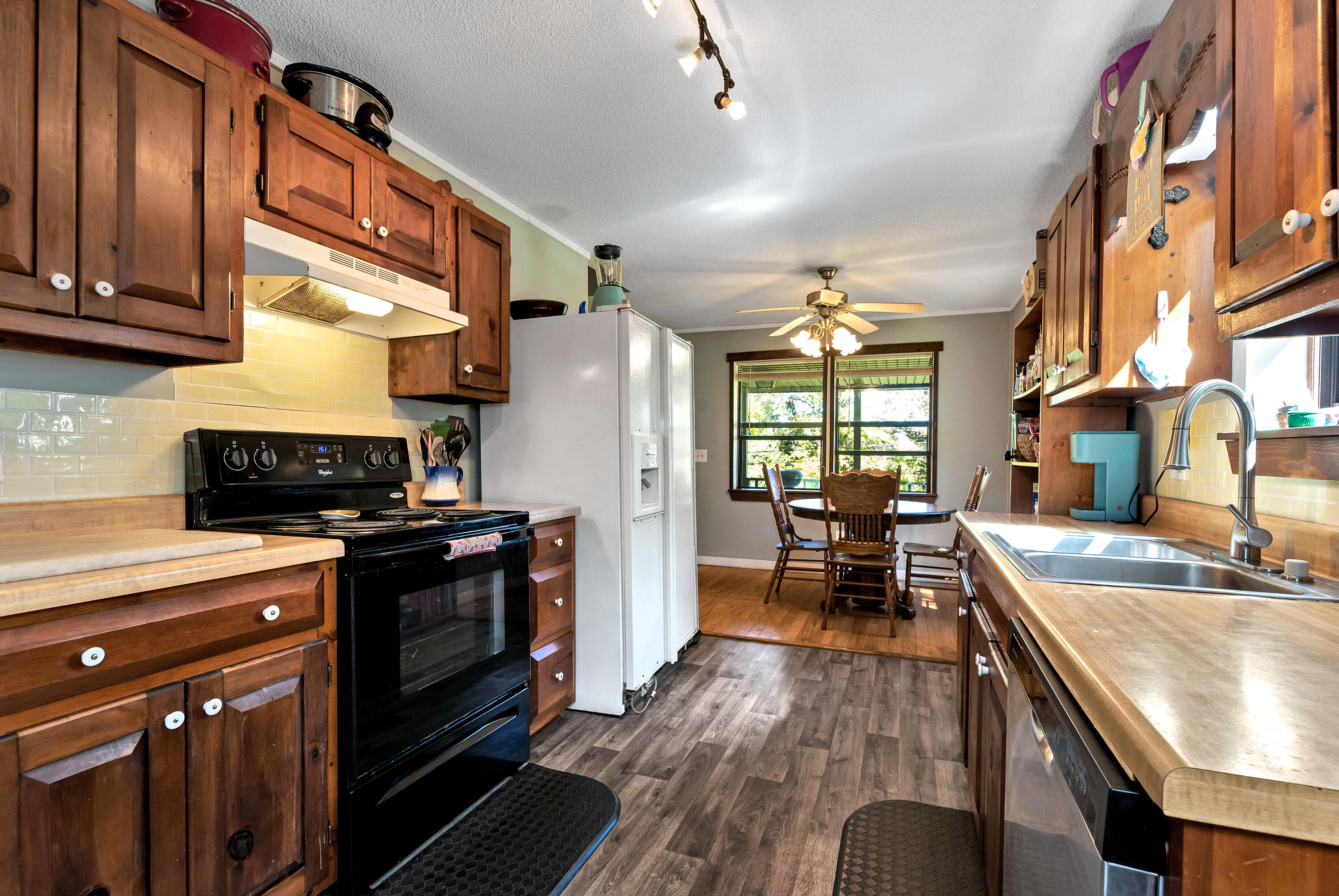 373 Jennys Cove Road Cleveland, GA 30528 - Photo 18 of 43 SP1_5243