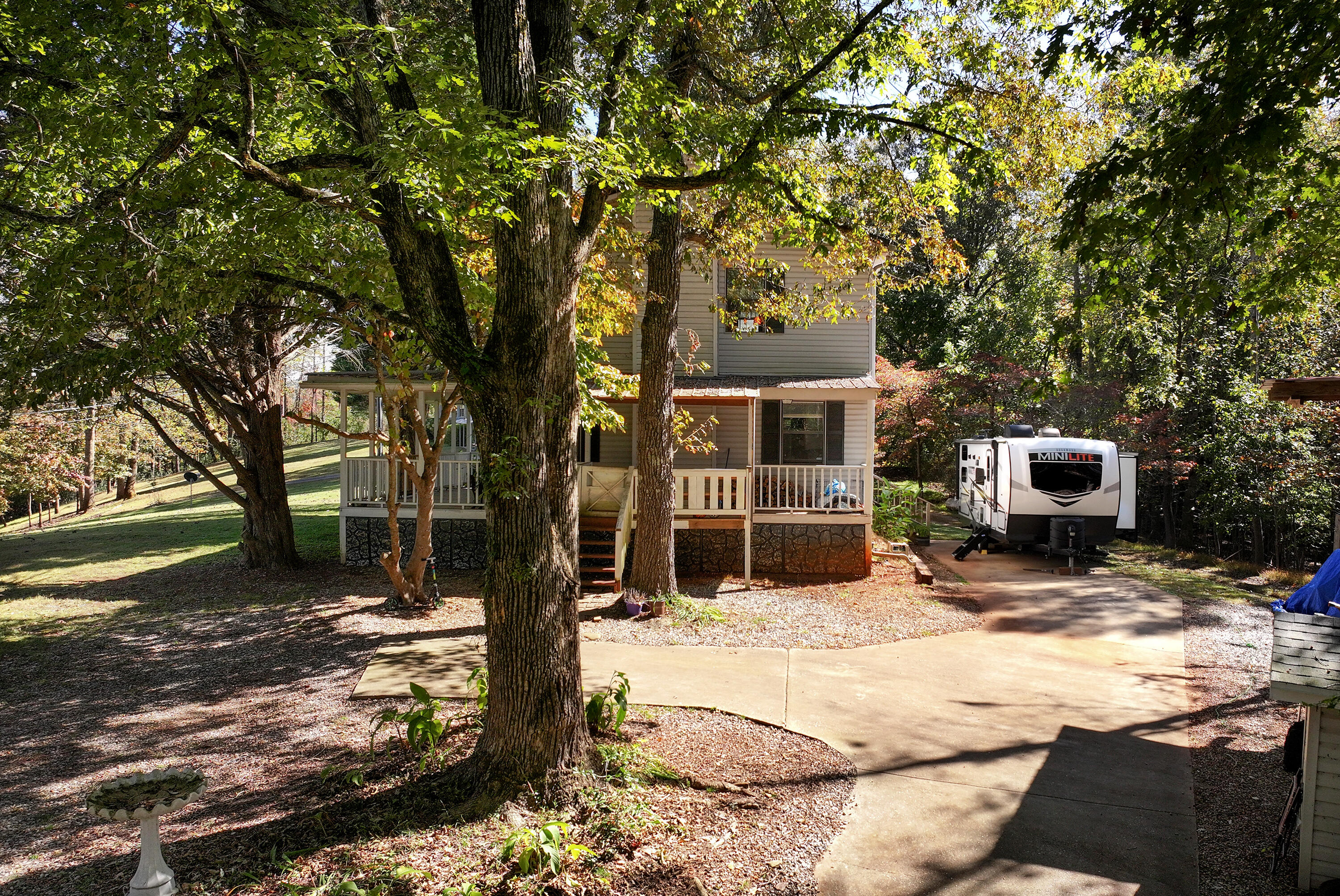 373 Jennys Cove Road Cleveland, GA 30528 - Photo 31 of 43 DJI_20251012145253_0003_D
