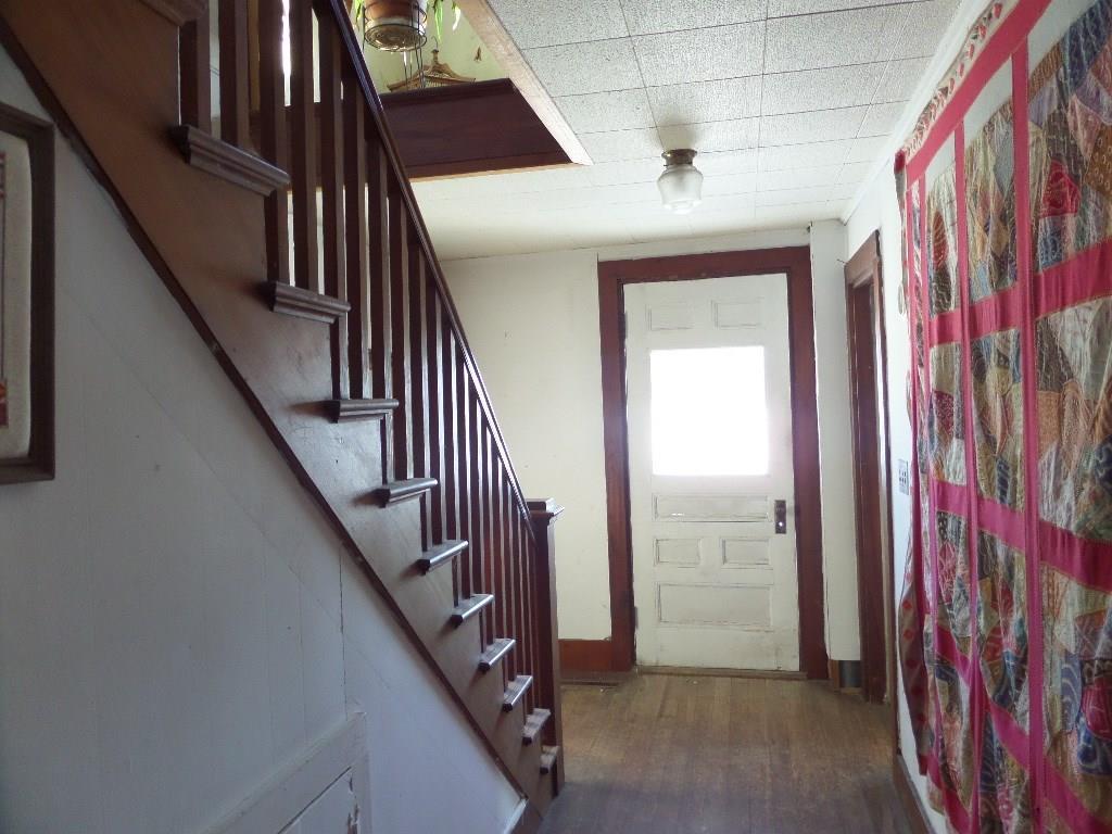 490 Common Road Union, ME 04862 - Photo 12 of 34 Front entrance