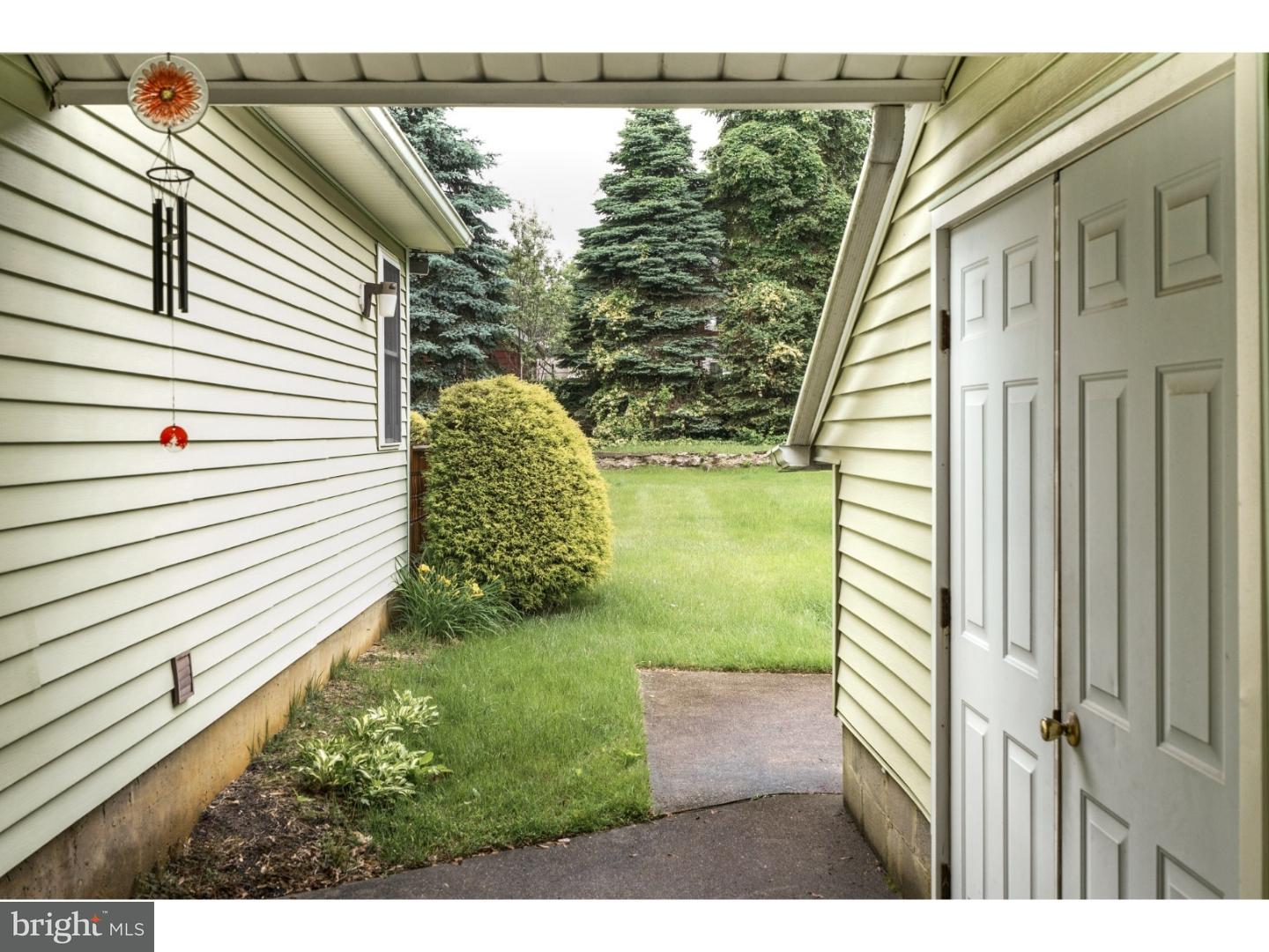 319 Villanova Road Glassboro, NJ 08028 - Photo 4 of 24