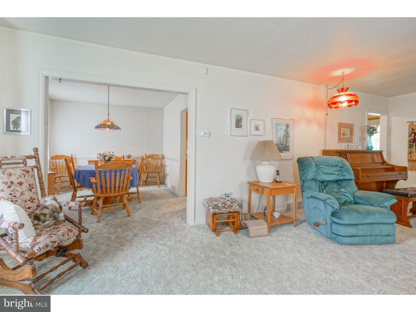 319 Villanova Road Glassboro, NJ 08028 - Photo 7 of 24 Living Room