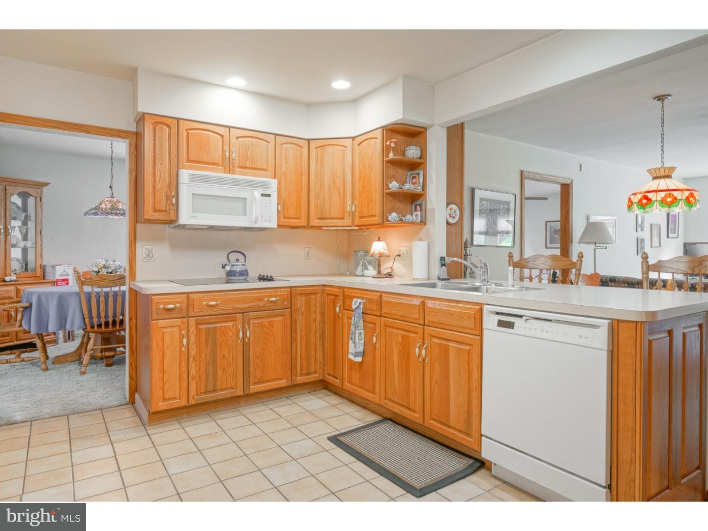 319 Villanova Road Glassboro, NJ 08028 - Photo 9 of 24 Kitchen