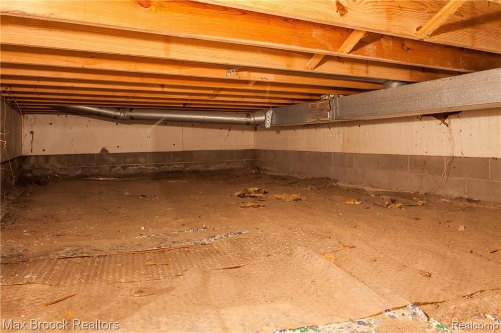 2372 Blockton Road Rochester Hills, MI 48306 - Photo 35 of 43