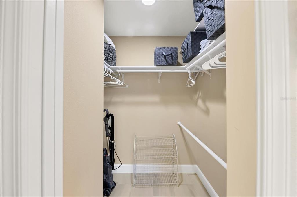 1900 Benjamin Franklin Drive, Unit V15 Sarasota, FL 34236 - Photo 20 of 39 a view of entryway