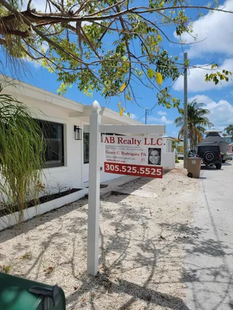 $560,000 | 11339 5th Avenue Ocean, Marathon, FL 33050