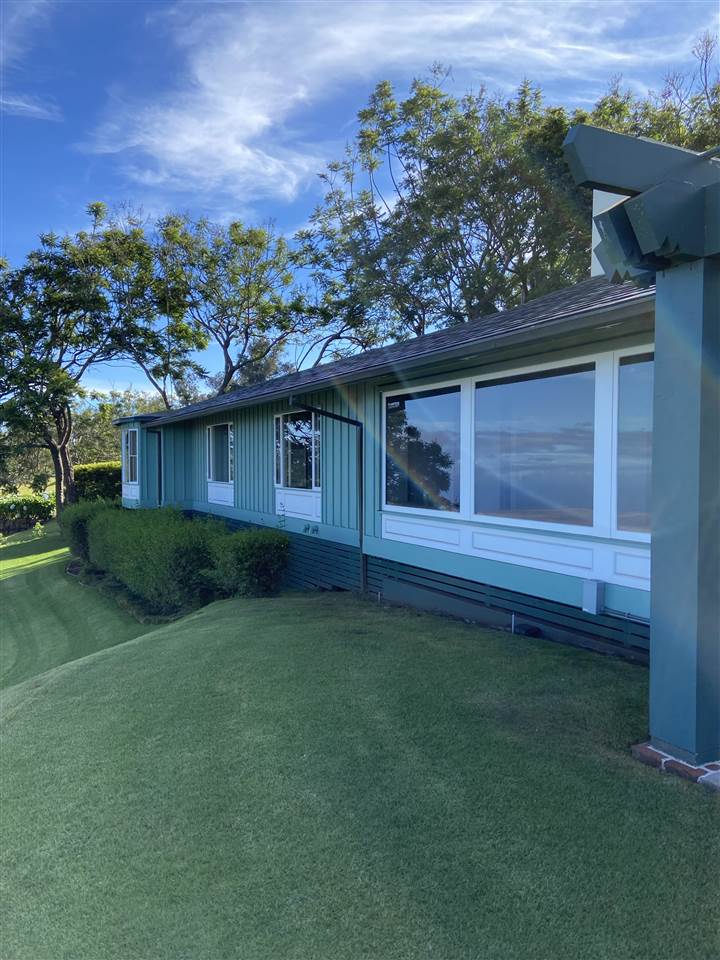 590 Hapapa Road Kula, HI 96790 - Photo 4 of 6 a house view with a garden space