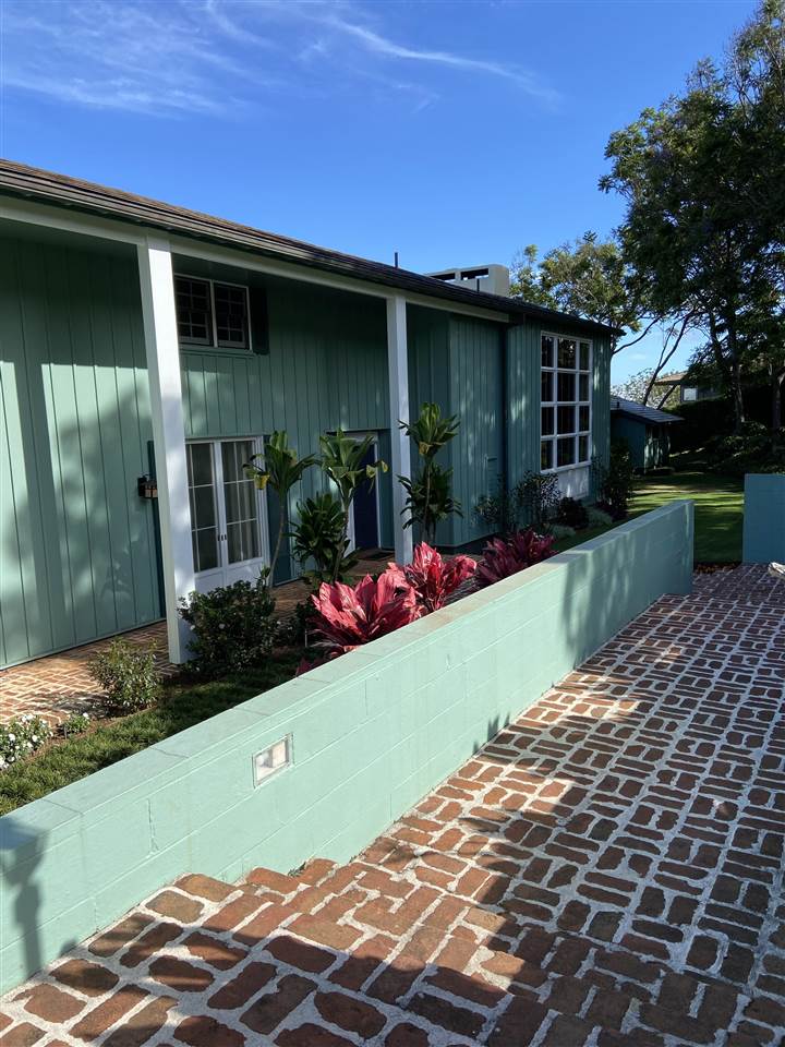 590 Hapapa Road Kula, HI 96790 - Photo 6 of 6 a view of a house with a yard