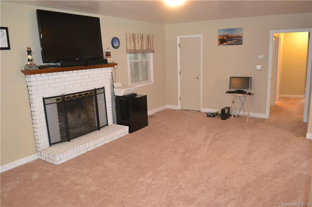 6301 Morehead Road Harrisburg, NC 28075 - Photo 14 of 36 Gallery Image 14
