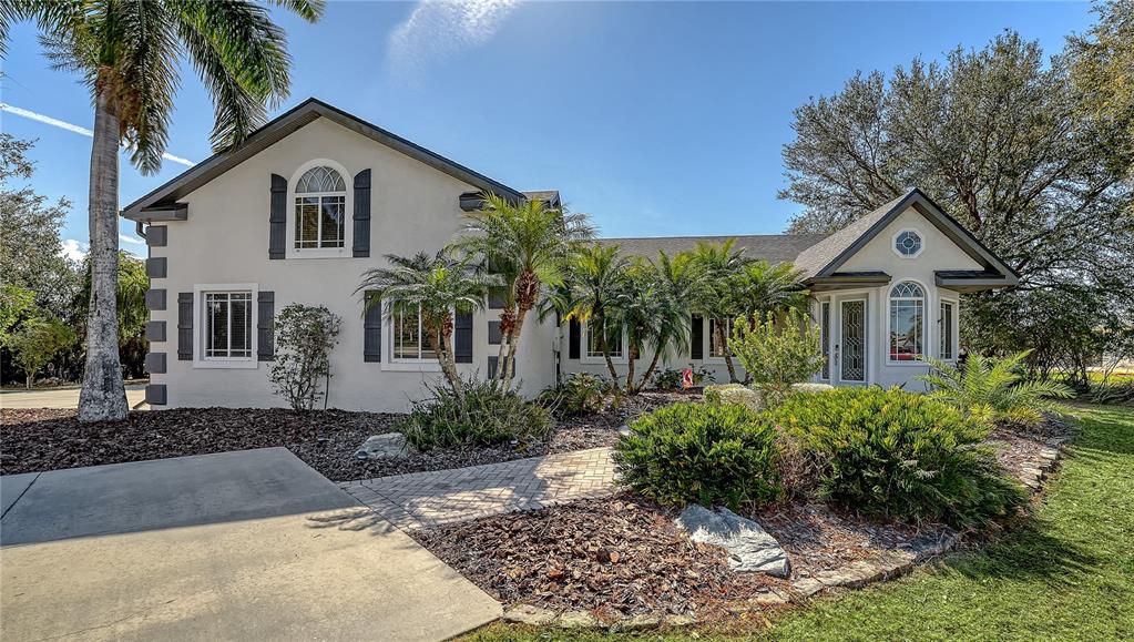 2098 Palm View Road Sarasota, FL 34240 - Photo 1 of 45 Gallery Image 1